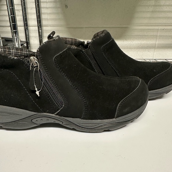 Easy Spirit shoes - Picture 3 of 7